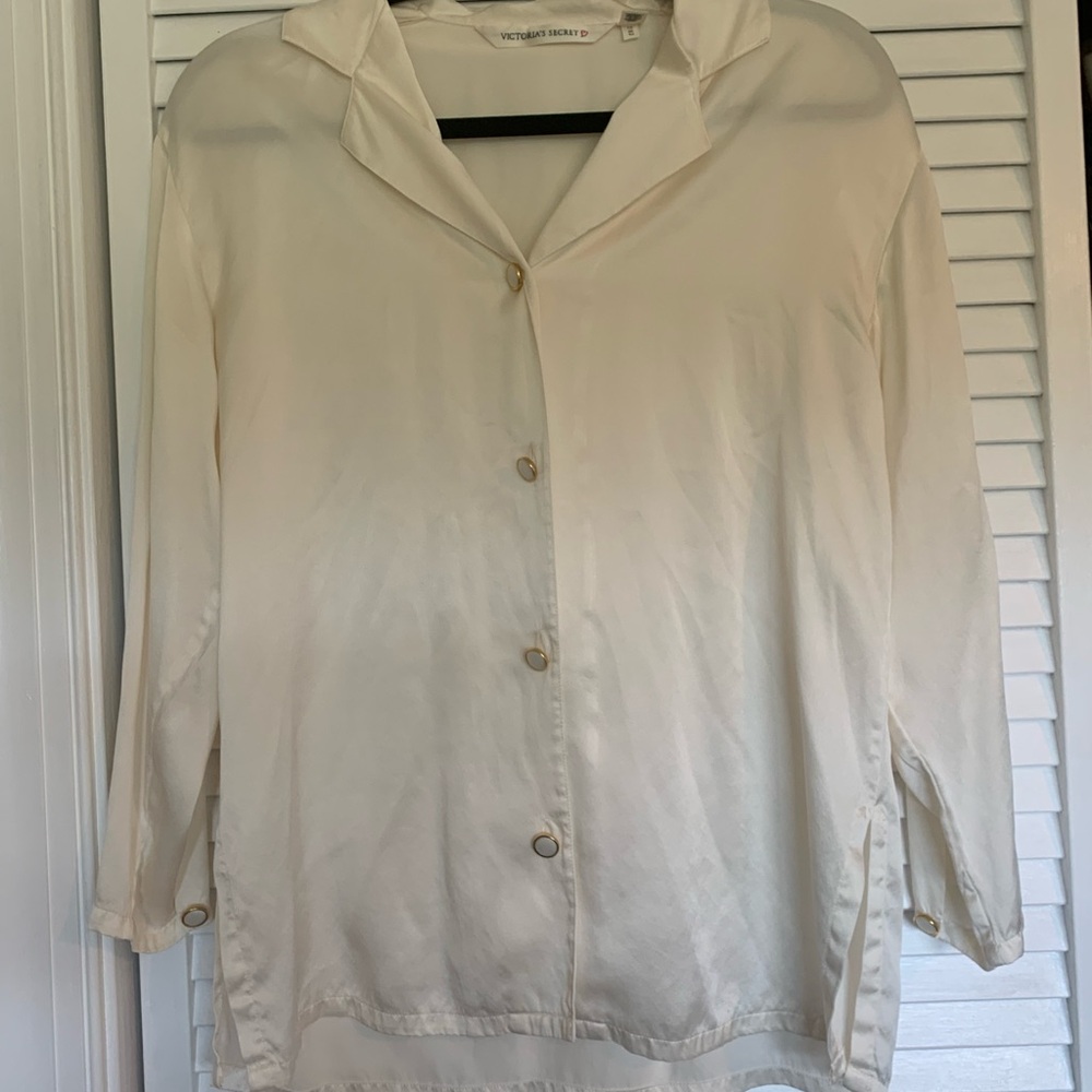 Victoria’s Secret silk ivory blouse - in like new condition
